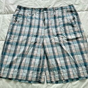 Nobo Plaid Shorts Size 42